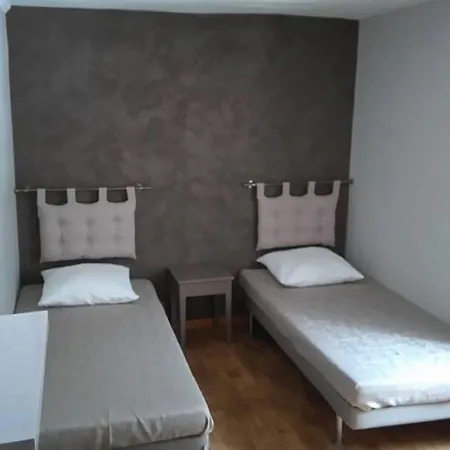 La Marmotte De La Meije Bed & Breakfast 3*